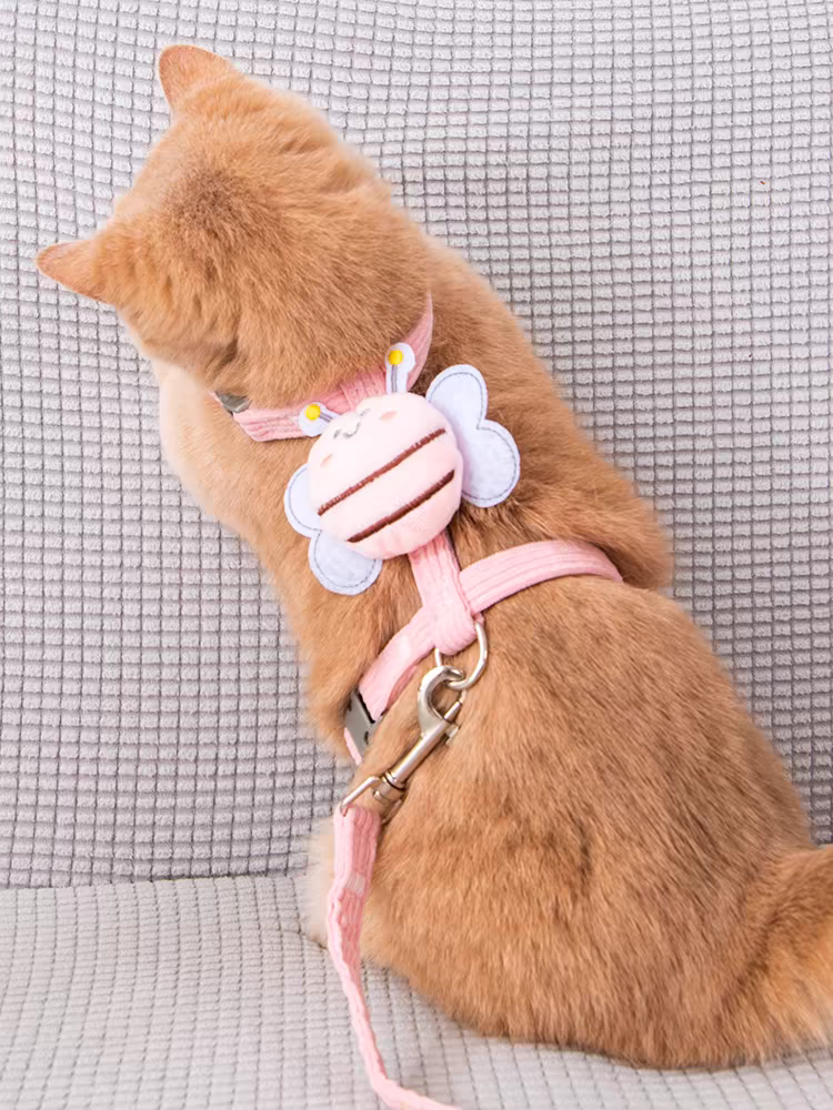 Cat Harness Rope - Bee Shape Adjustable Soft Padded Harness for Cats